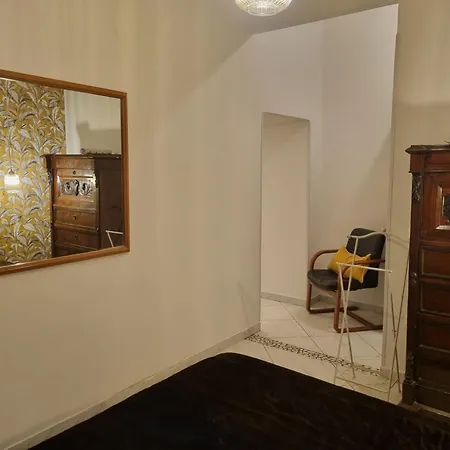 La Casetta Di Oppi Napels